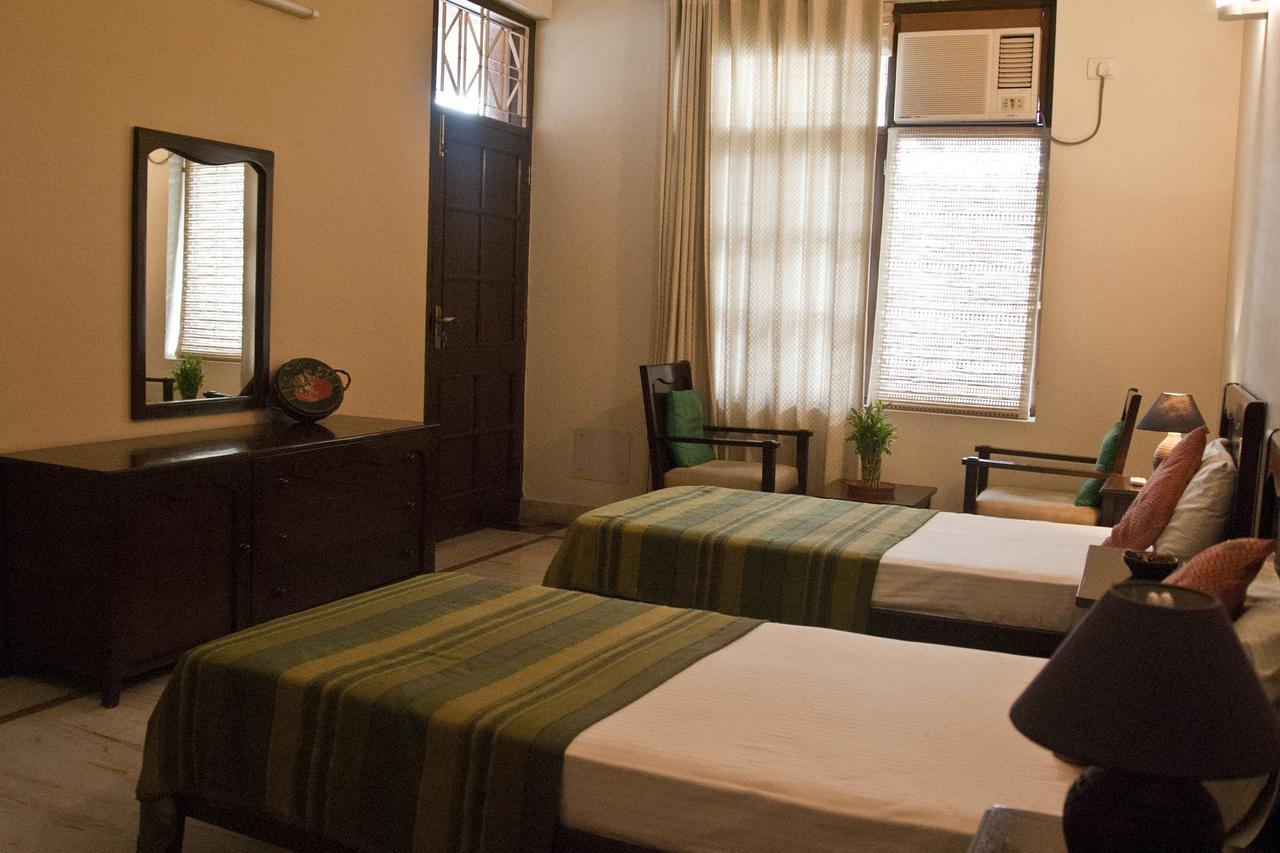 Hôtel Ganga Vatika Ayurveda Bhavan à Rishīkesh Extérieur photo