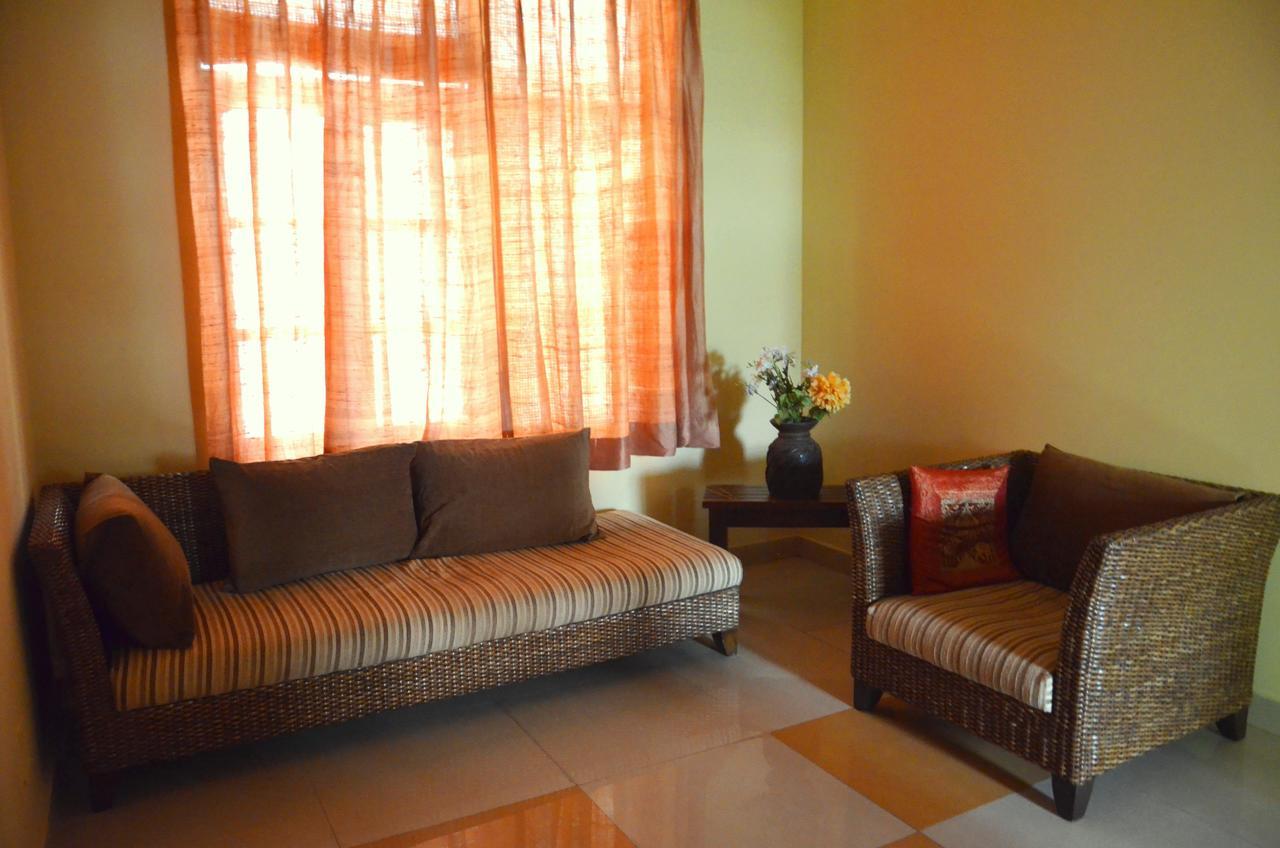 Hôtel Ganga Vatika Ayurveda Bhavan à Rishīkesh Extérieur photo