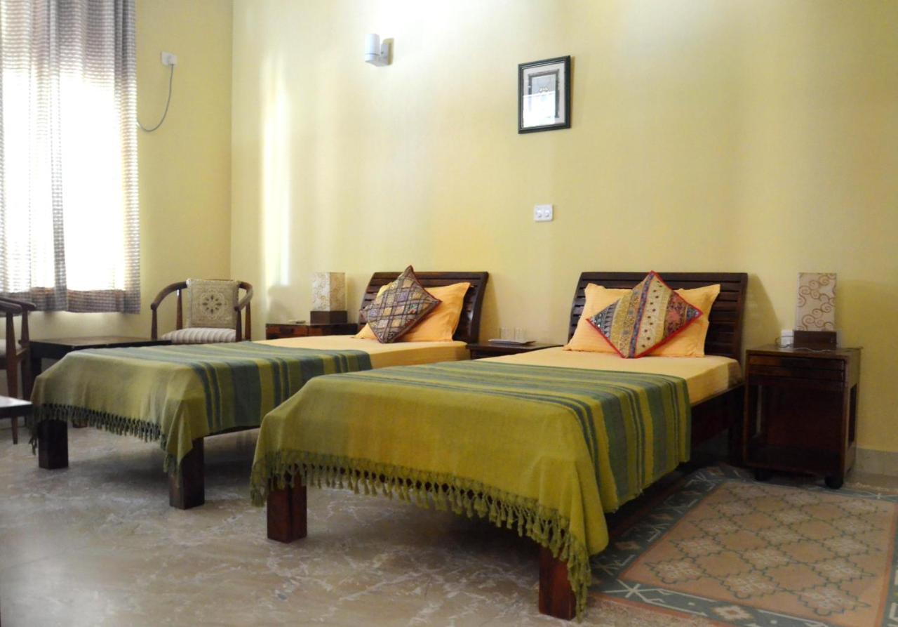 Hôtel Ganga Vatika Ayurveda Bhavan à Rishīkesh Extérieur photo