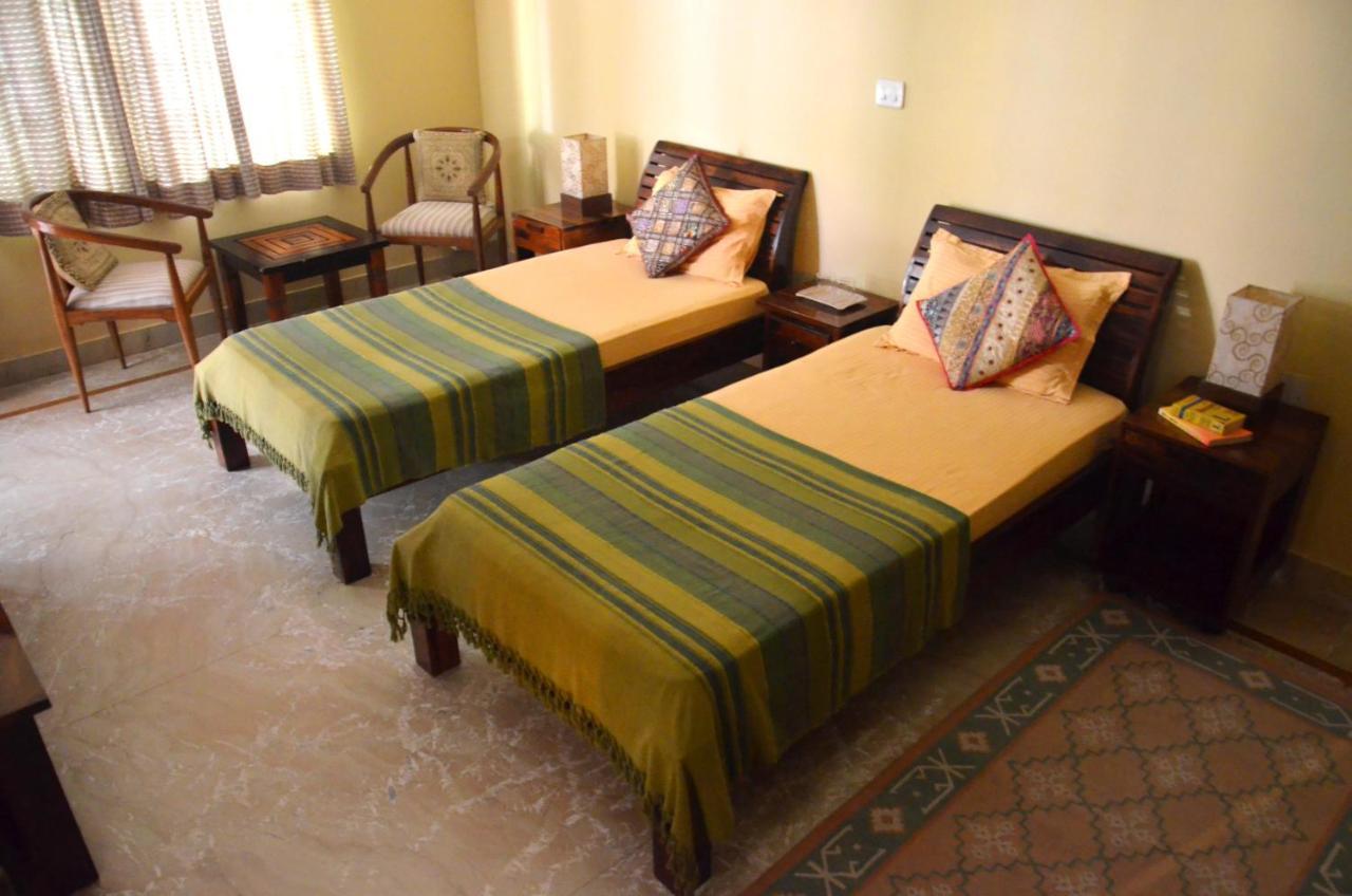 Hôtel Ganga Vatika Ayurveda Bhavan à Rishīkesh Extérieur photo