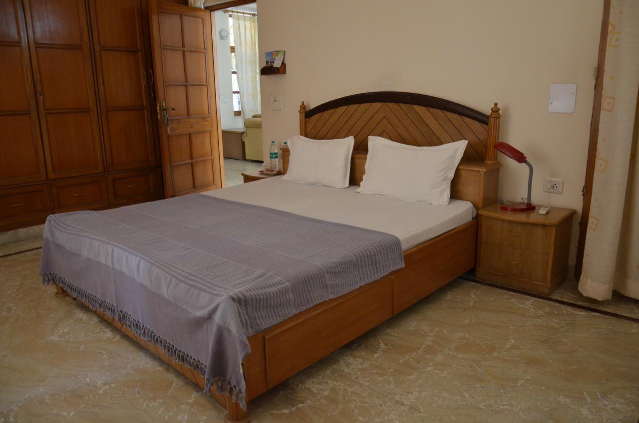 Hôtel Ganga Vatika Ayurveda Bhavan à Rishīkesh Extérieur photo