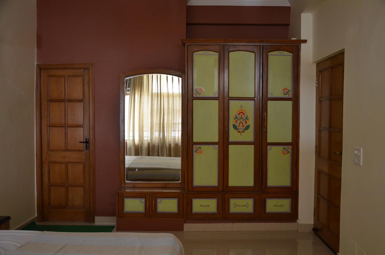 Hôtel Ganga Vatika Ayurveda Bhavan à Rishīkesh Chambre photo